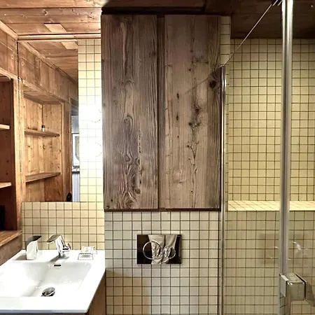 Small Charming With A Atmosphere Apartment *