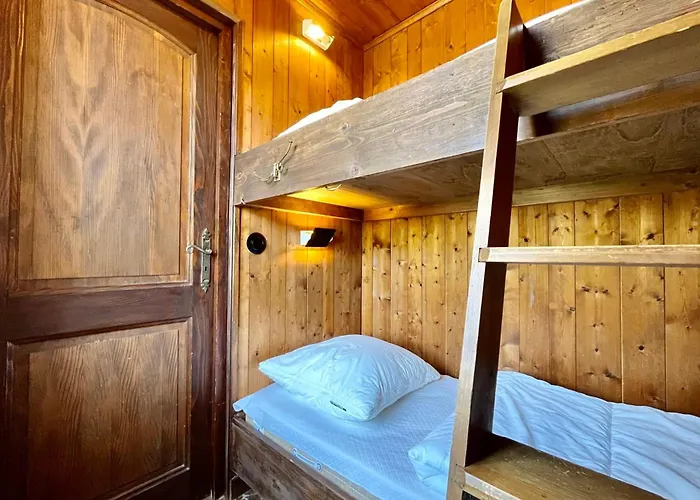 Appartement Tatiana 2 *